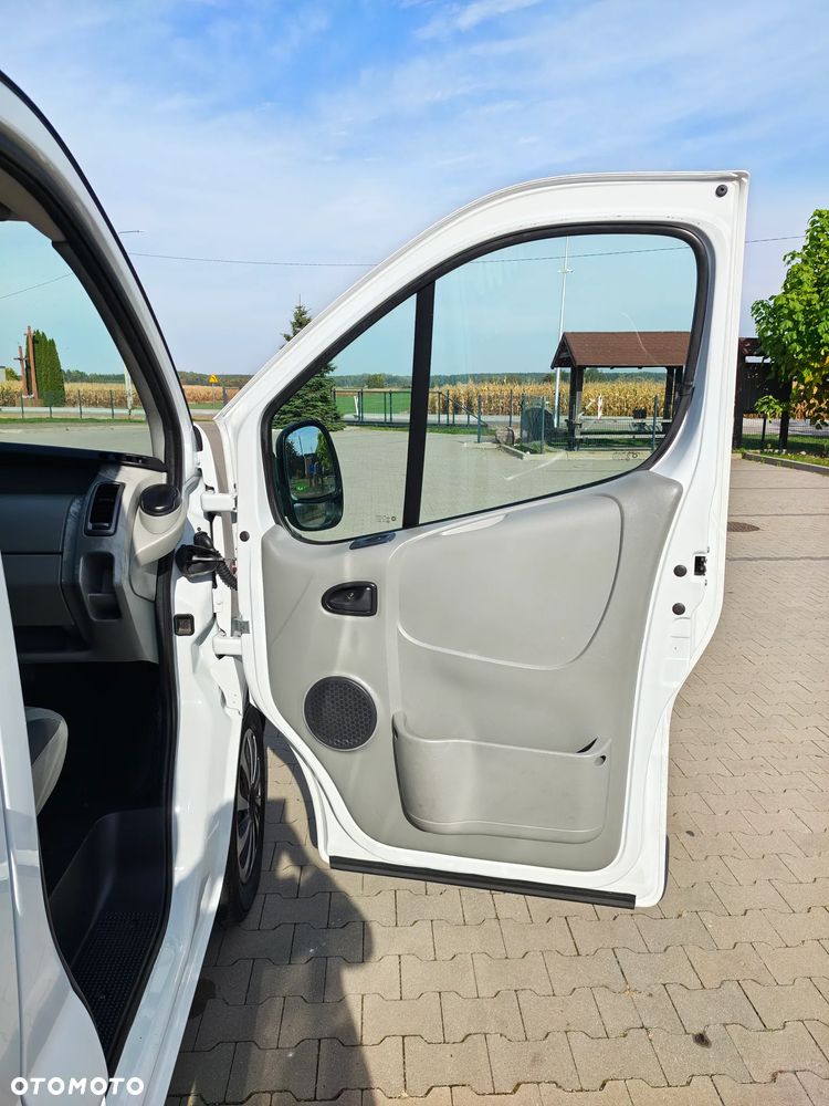 Opel VIVARO L2H1 2.0 CDTI 115KM - 27
