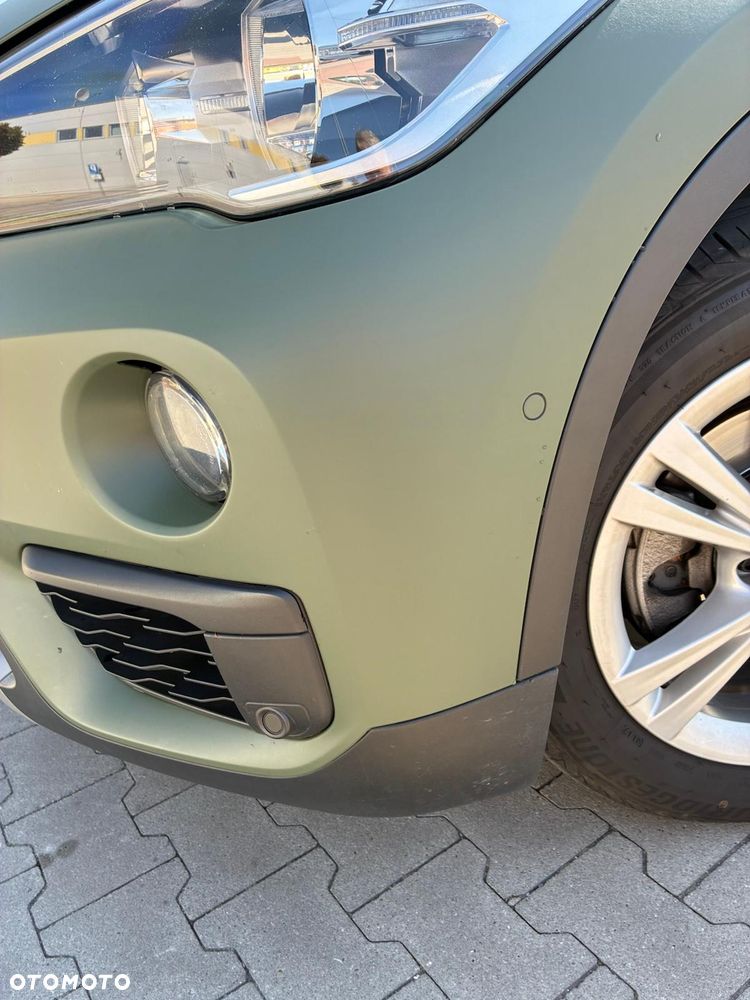 BMW X1 xDrive18d - 14