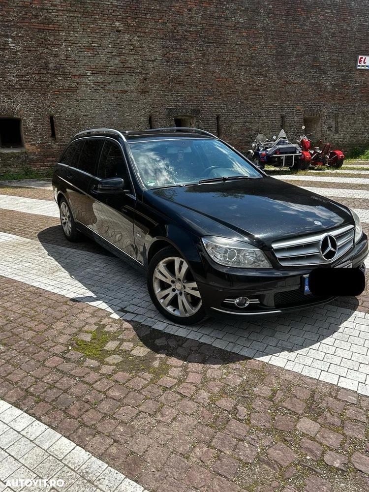 Mercedes-Benz C 220 CDI DPF Automatik BlueEFFICIENCY Avantgarde - 12