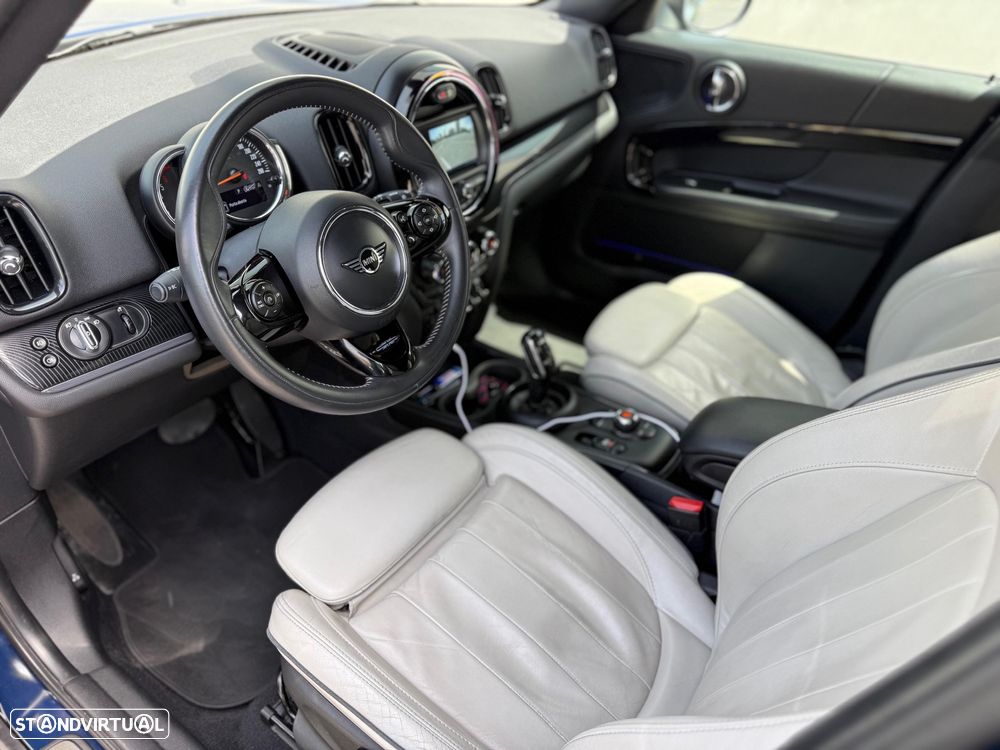 MINI Countryman Cooper D ALL4 Auto - 10
