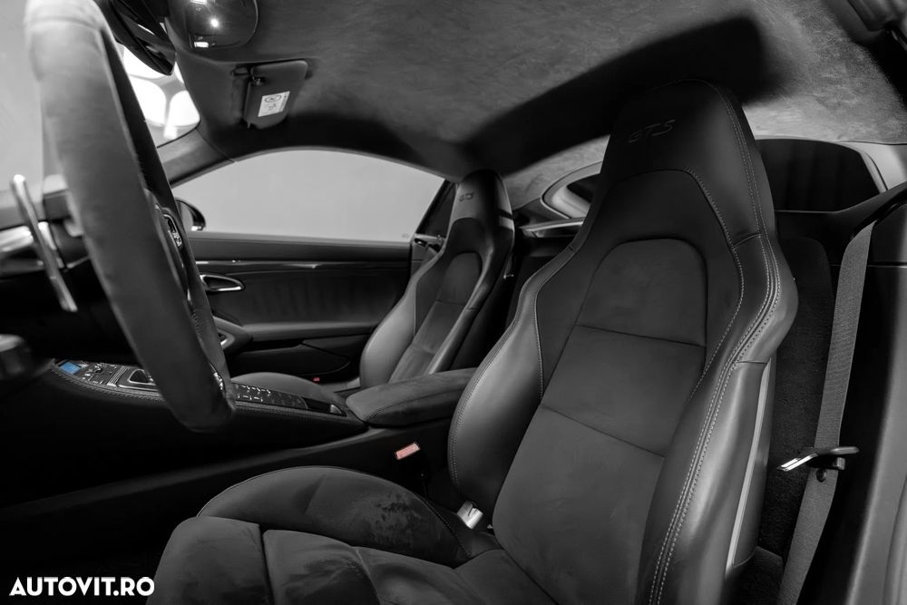 Porsche Cayman GTS 4.0 PDK - 30