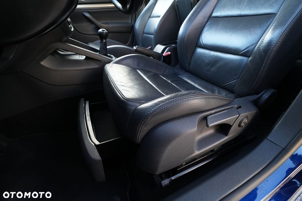 Volkswagen Golf 1.4 TSI GT Sport - 22