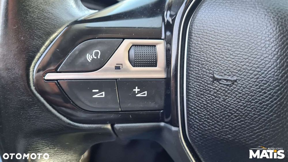 Peugeot 5008 - 22