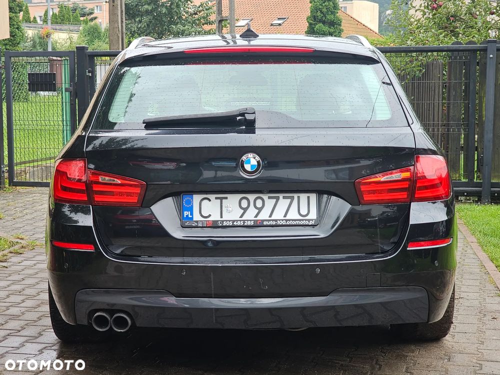 BMW Seria 5 520d Touring Luxury Line - 6