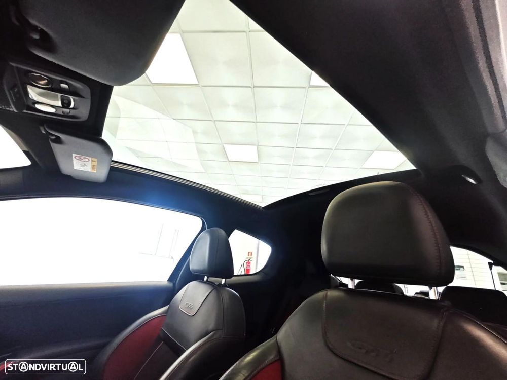 Peugeot 208 1.6 THP GTi Limited Edition - 12