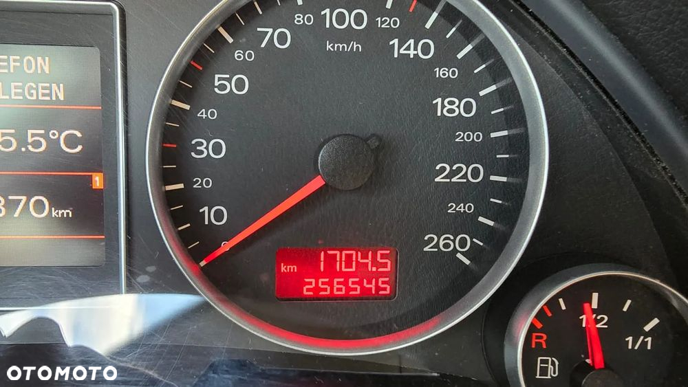 Audi A4 Avant 2.0 TDI DPF quattro S line Sportpaket (plus) - 19