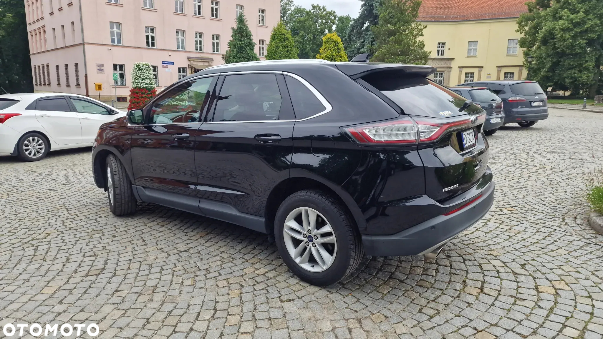 Ford Edge - 5