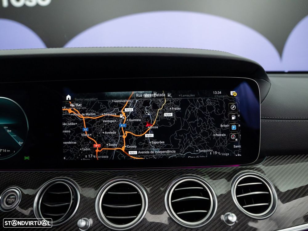 Mercedes-Benz E 300 de AMG Line - 34