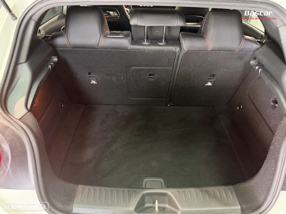 Mercedes-Benz A 180 CDi BE AMG Line Aut. - 23