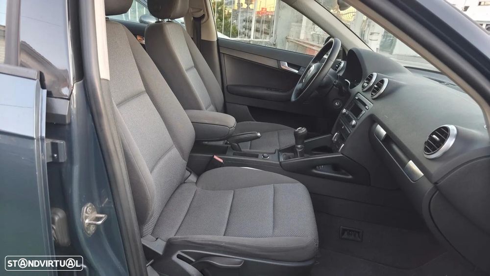 Audi A3 Sportback 1.2 TFSi Attraction - 10