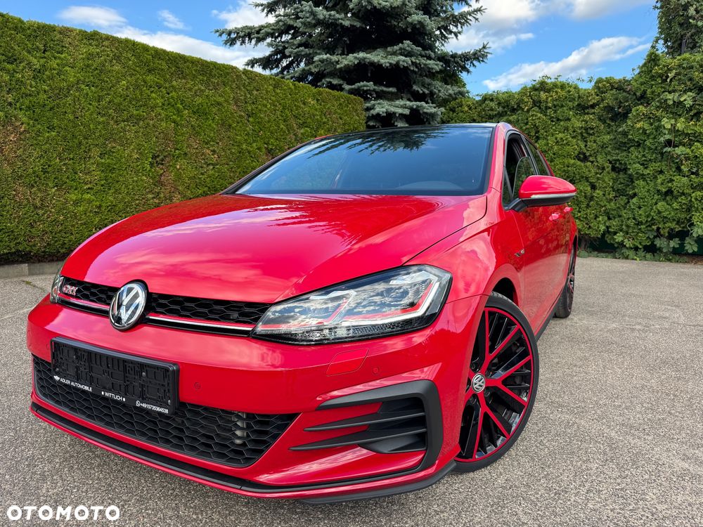 Volkswagen Golf GTI (BlueMotion Technology) DSG Performance - 1