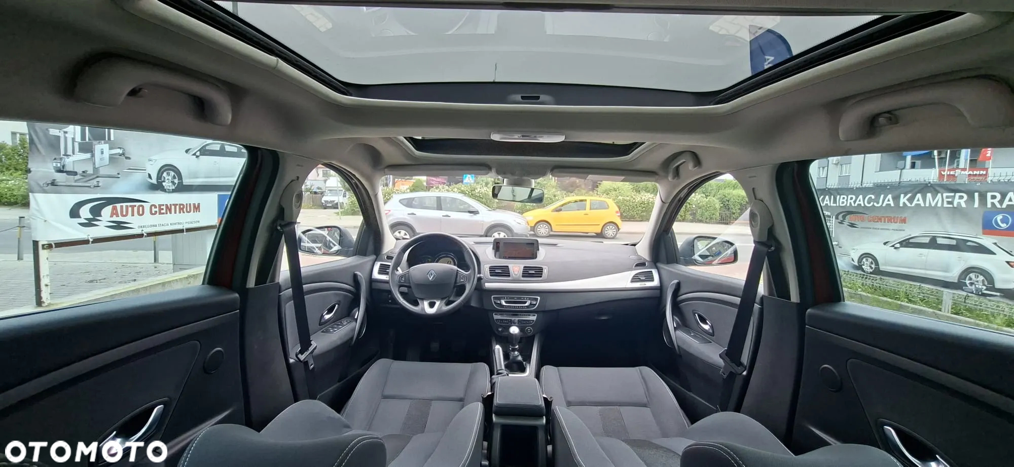 Renault Megane TCe 180 GT - 9
