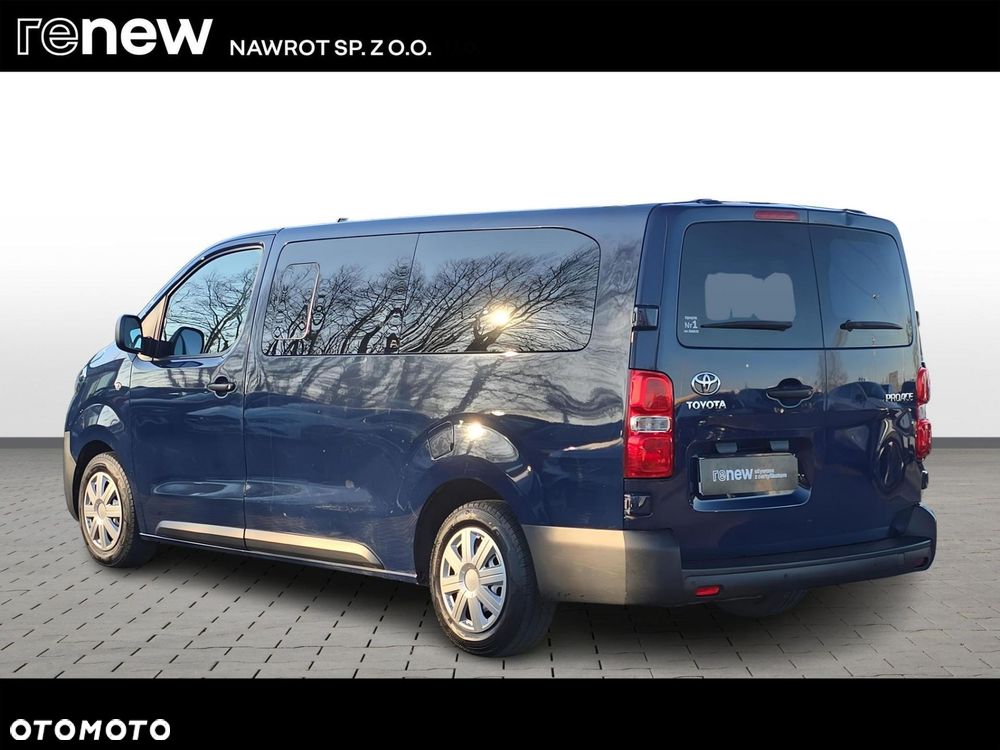 Toyota proace - 3