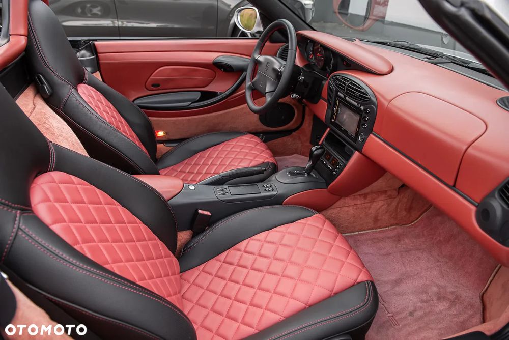 Porsche Boxster - 21