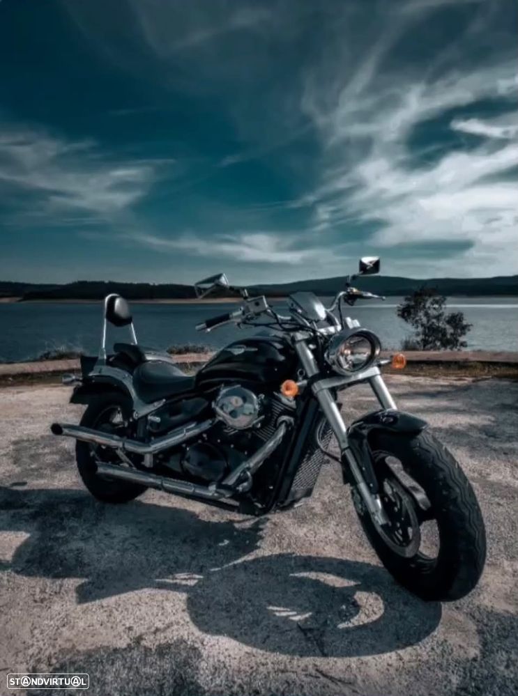 Suzuki Intruder M800 - 1