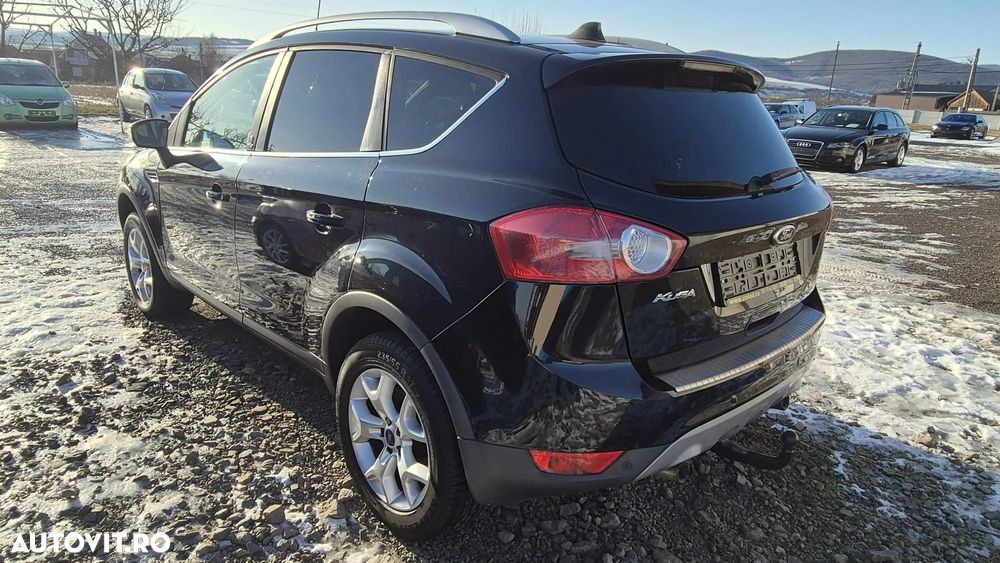 Ford Kuga 2.0 TDCi 4x4 Champions Edition - 4