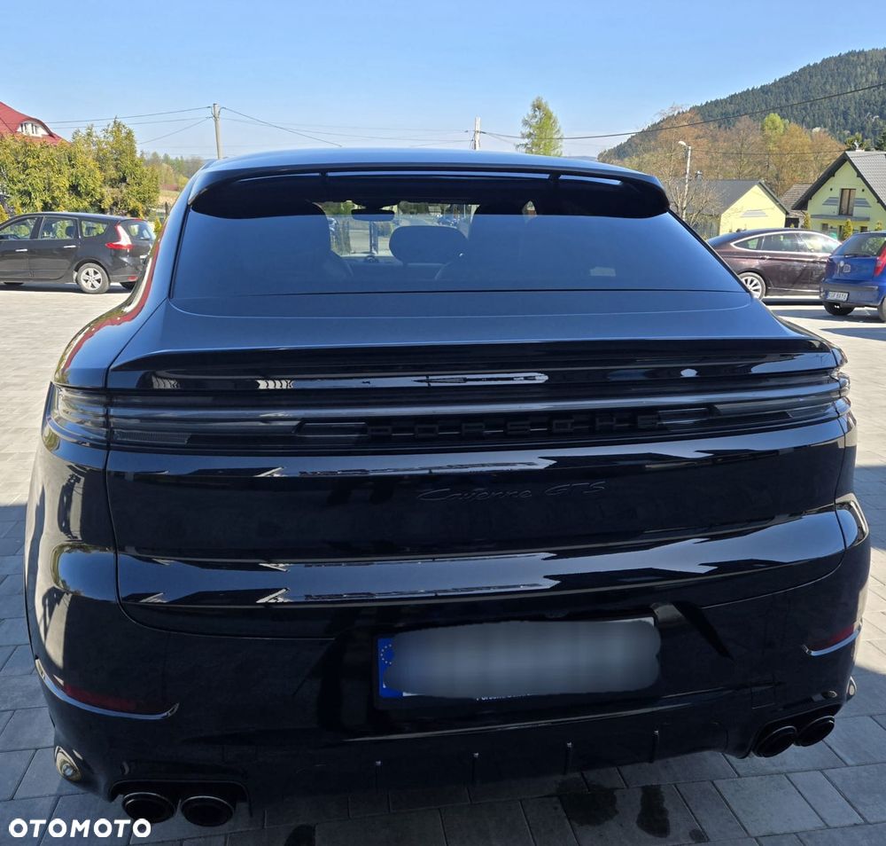 Porsche Cayenne - 8