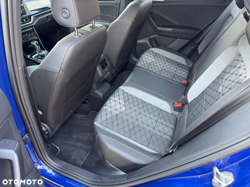 Volkswagen T-Roc 1.5 TSI R-Line DSG - 12