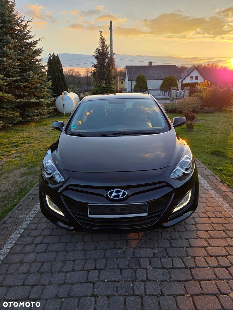 Hyundai i30 1.4 Fifa World Cup Edition - 8