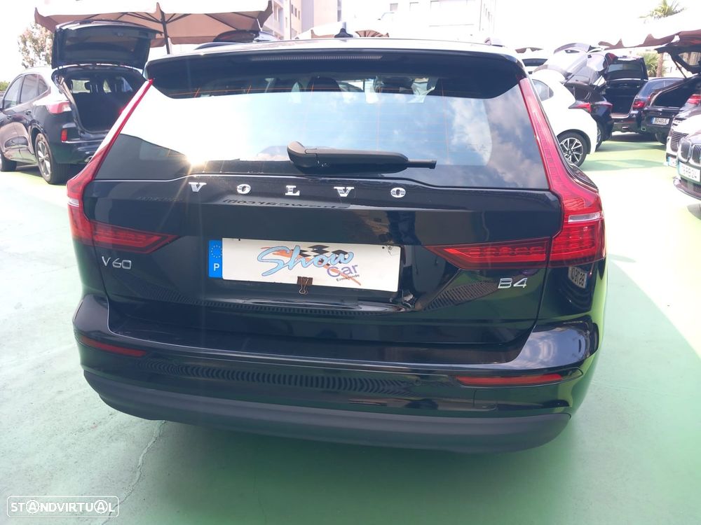 Volvo V60 2022 photo 5