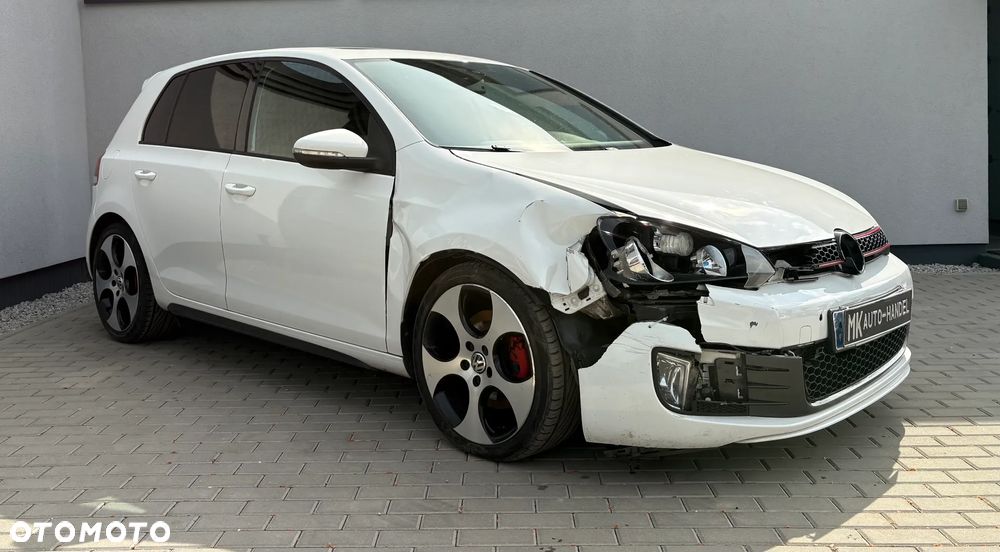 Volkswagen Golf 2.0 GTI DSG - 3