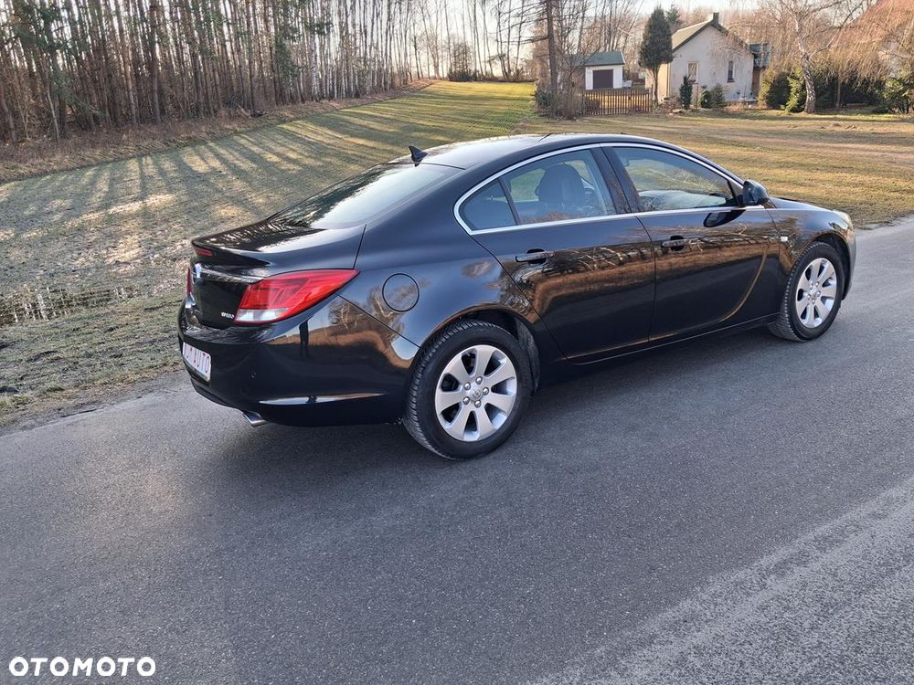 Opel Insignia - 15