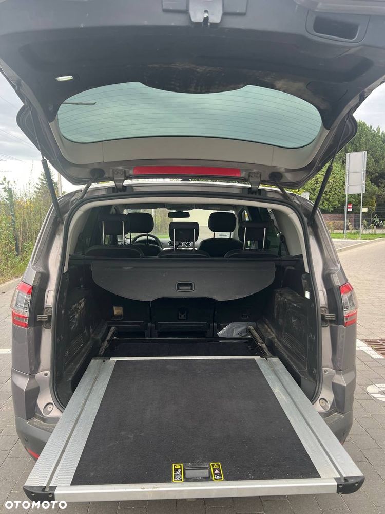 Ford S-Max 2.0 TDCi DPF Titanium - 4