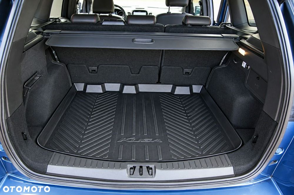 Ford Kuga - 22
