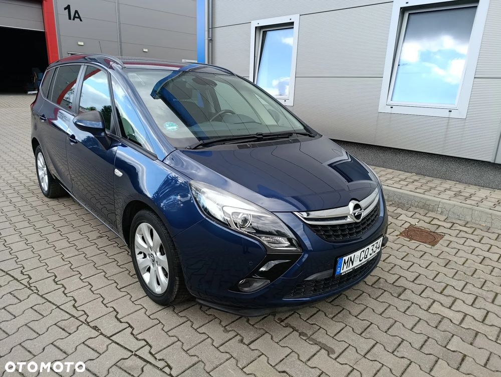 Opel Zafira 1.4 T Cosmo - 24