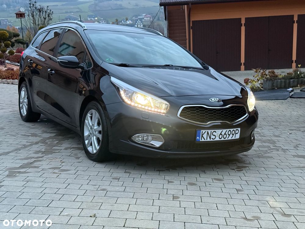 Kia Ceed - 1
