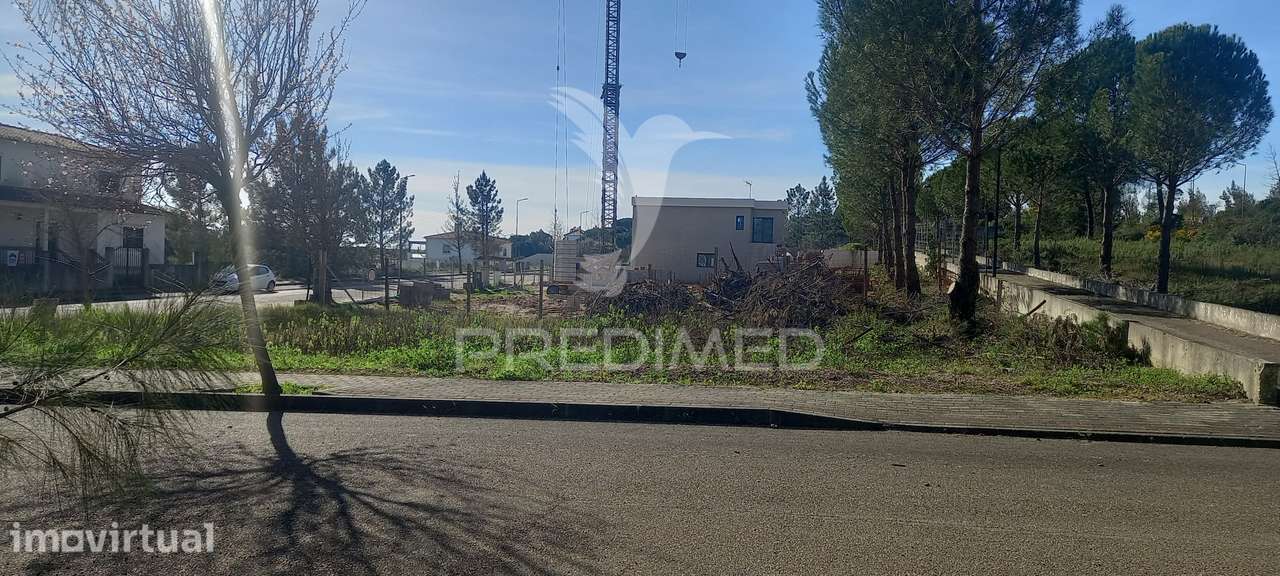 Lote de Moradia - Grande imagem: 2/7