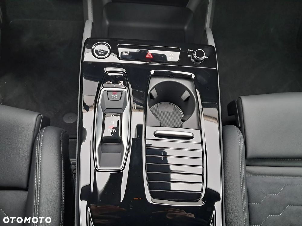 Audi A6 Avant e-tron - 20