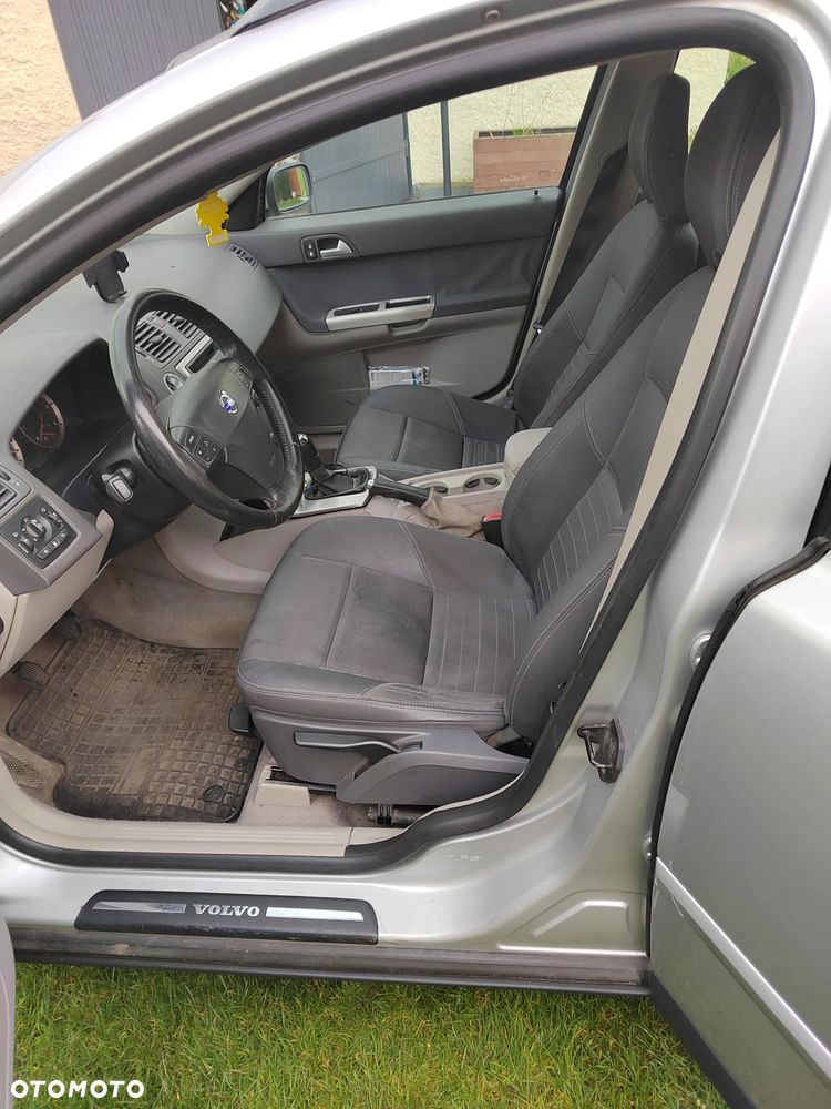 Volvo V50 2.0D DPF Momentum - 11