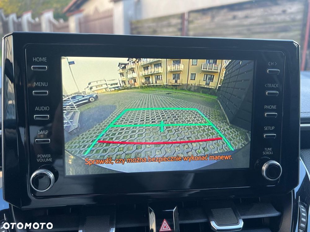 Toyota Corolla 2.0 Hybrid Executive - 7