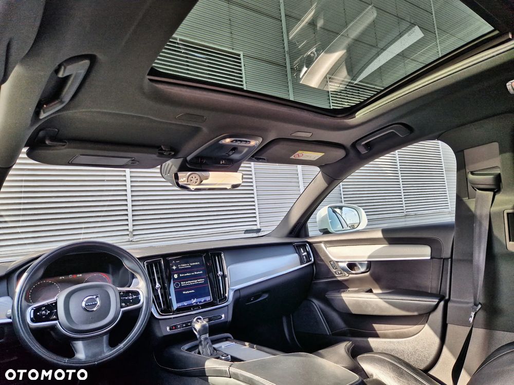 Volvo V90 Cross Country D5 SCR AWD Pro - 30