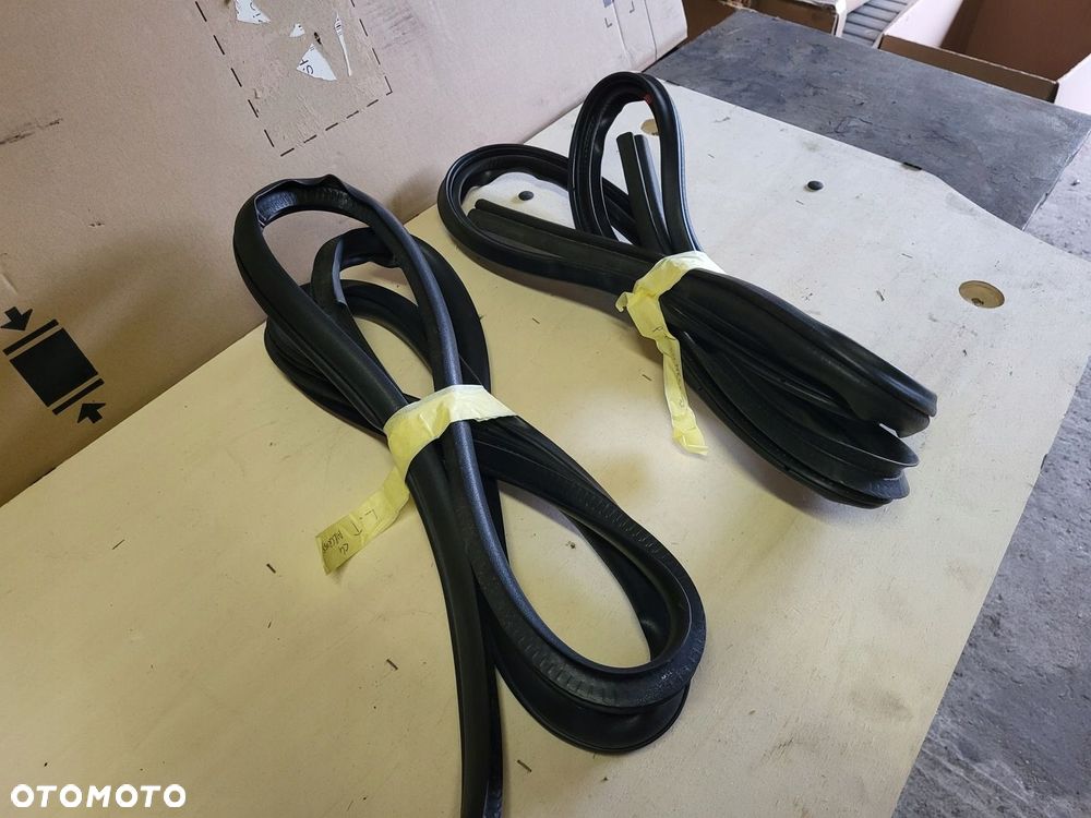 CITROEN C4 AIRCROSS ASX 4008 USZCZELKA KAROSERYJNA DRZWI PRAWY LEWY TYŁ EU - 2