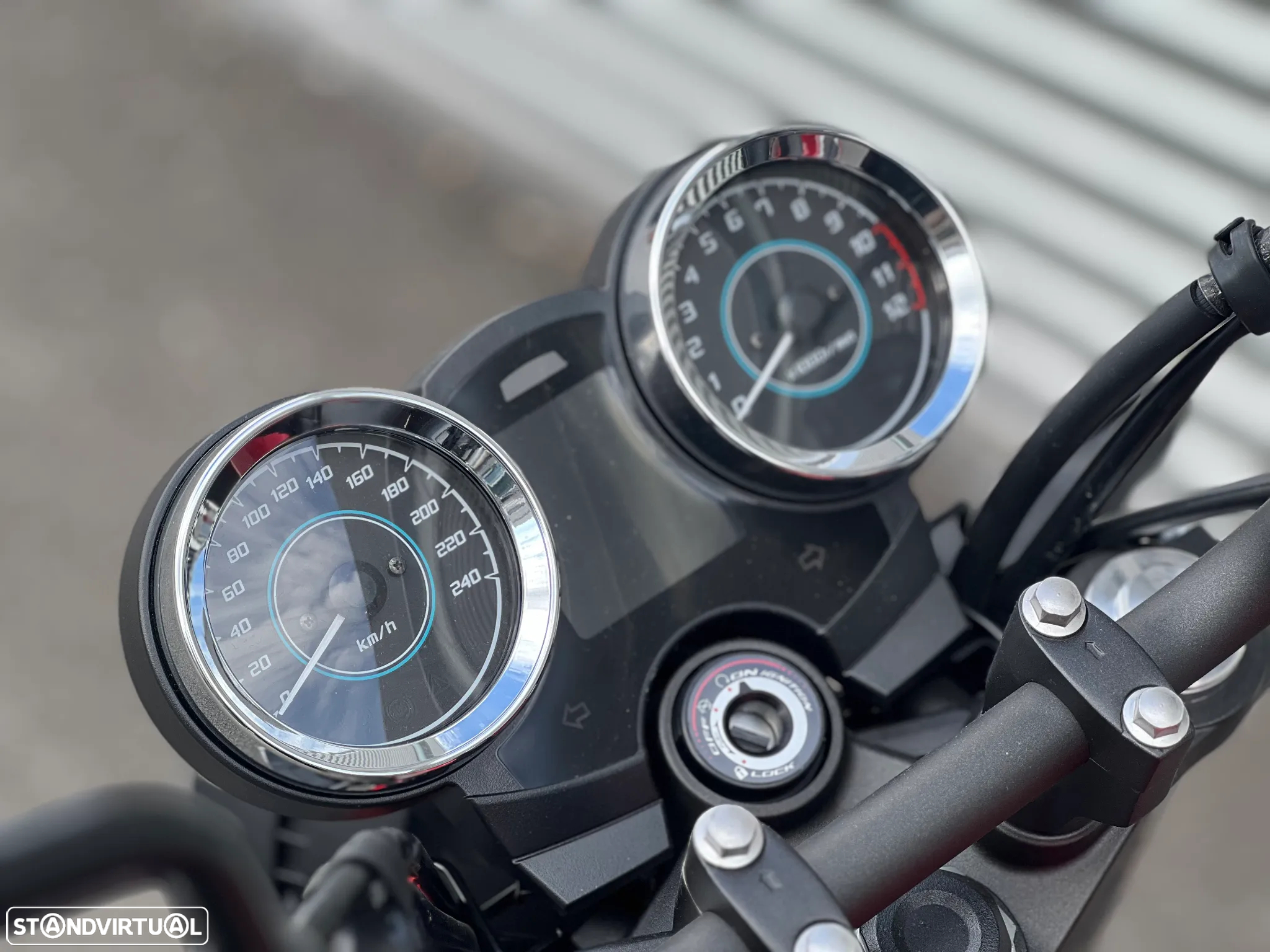 Kawasaki Z 650 RS - 7