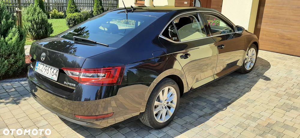 Skoda Superb 2.0 TDI Style - 6