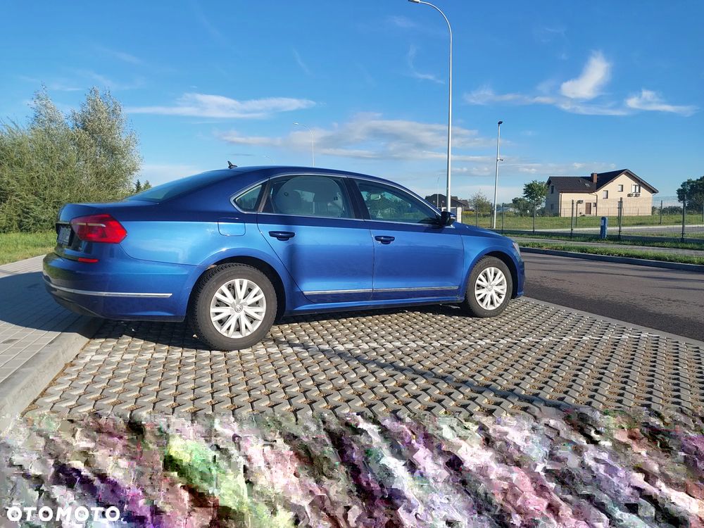 Volkswagen Passat 1.8 TSI (BlueMotion Technology) DSG Comfortline - 3