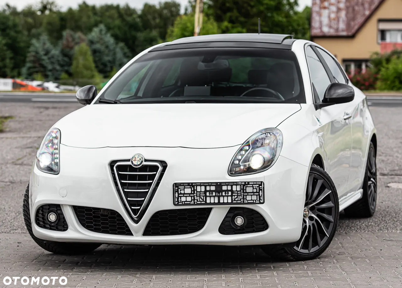 Alfa Romeo Giulietta 1750 TBi Quadrifoglio Verde - 5