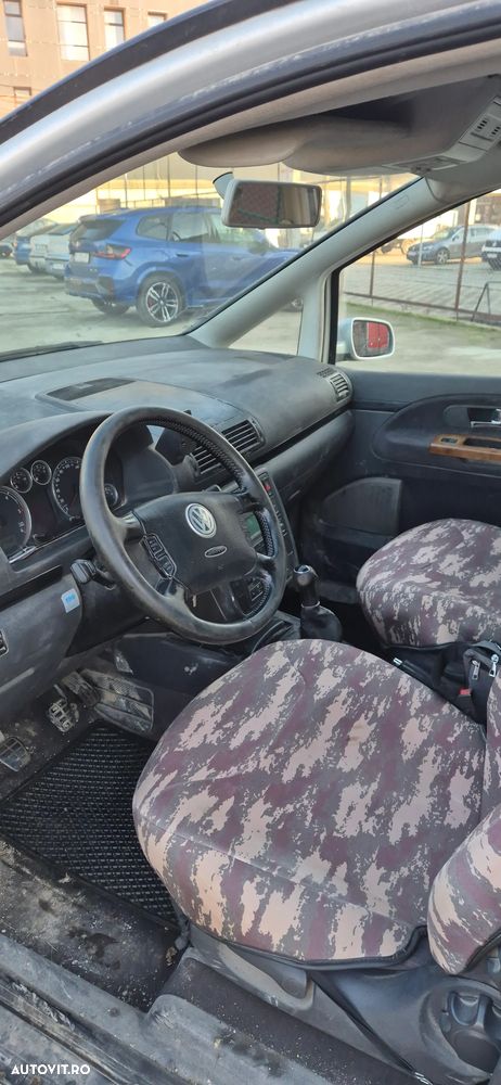 Volkswagen Sharan 1.9TDI Comfortline - 5