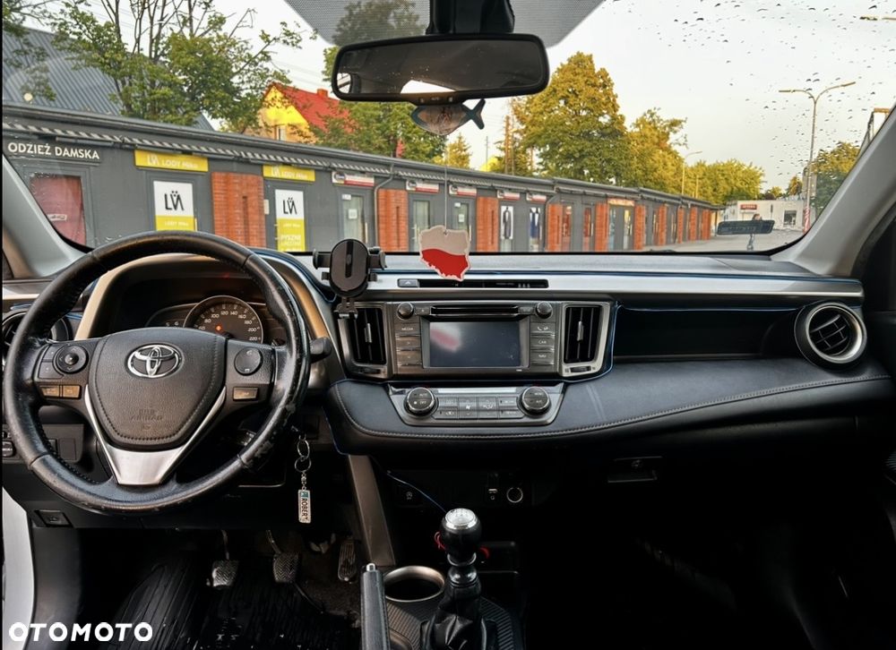 Toyota RAV4 2.0 D-4D Active - 16
