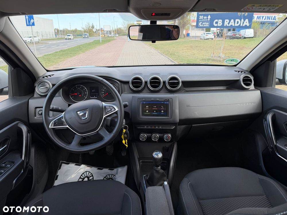 Dacia Duster SCe 115 2WD Essential - 11