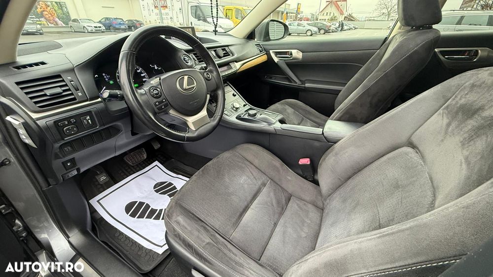 Lexus CT 200h Limited Edition - 13