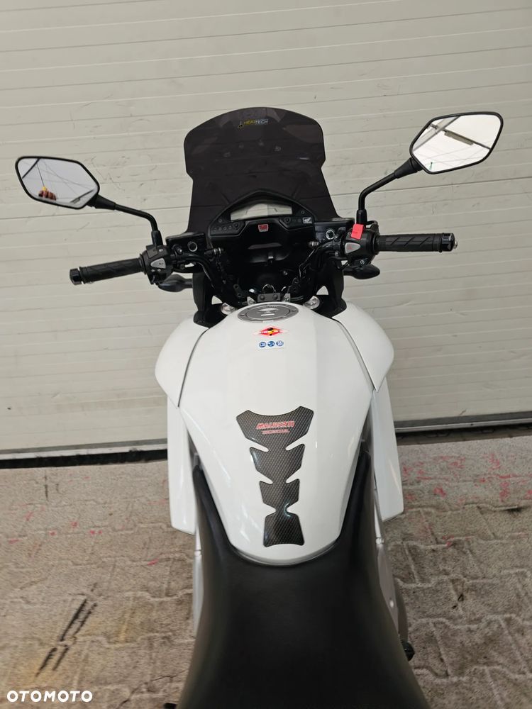 Honda VFR - 26