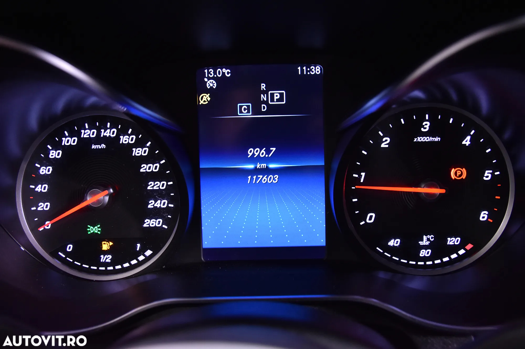 Mercedes-Benz GLC 200 d 4MATIC - 11