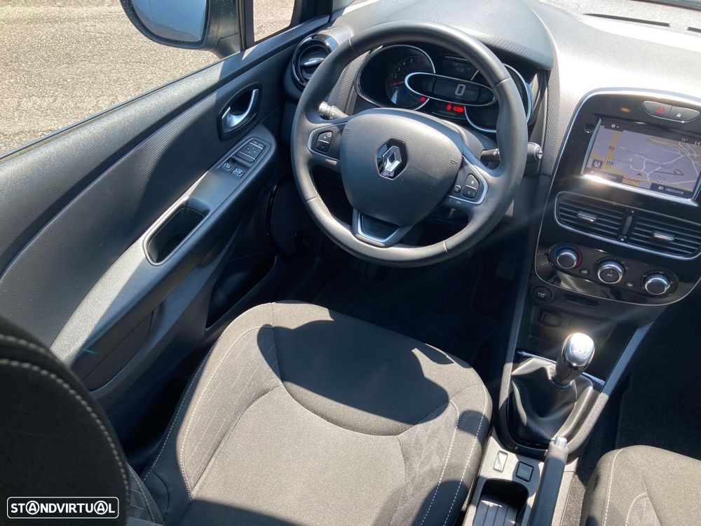 Renault Clio 0.9 TCe Limited - 17