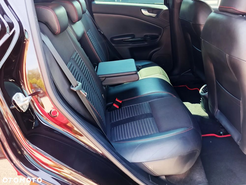 Alfa Romeo Giulietta 1.4 TB 16V Multiair Turismo - 24