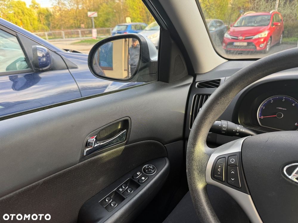 Hyundai i30 1.4 Comfort - 9