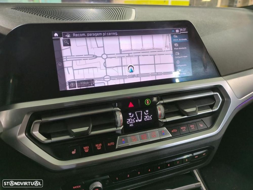 BMW 330 e Pack Desportivo M Auto - 3